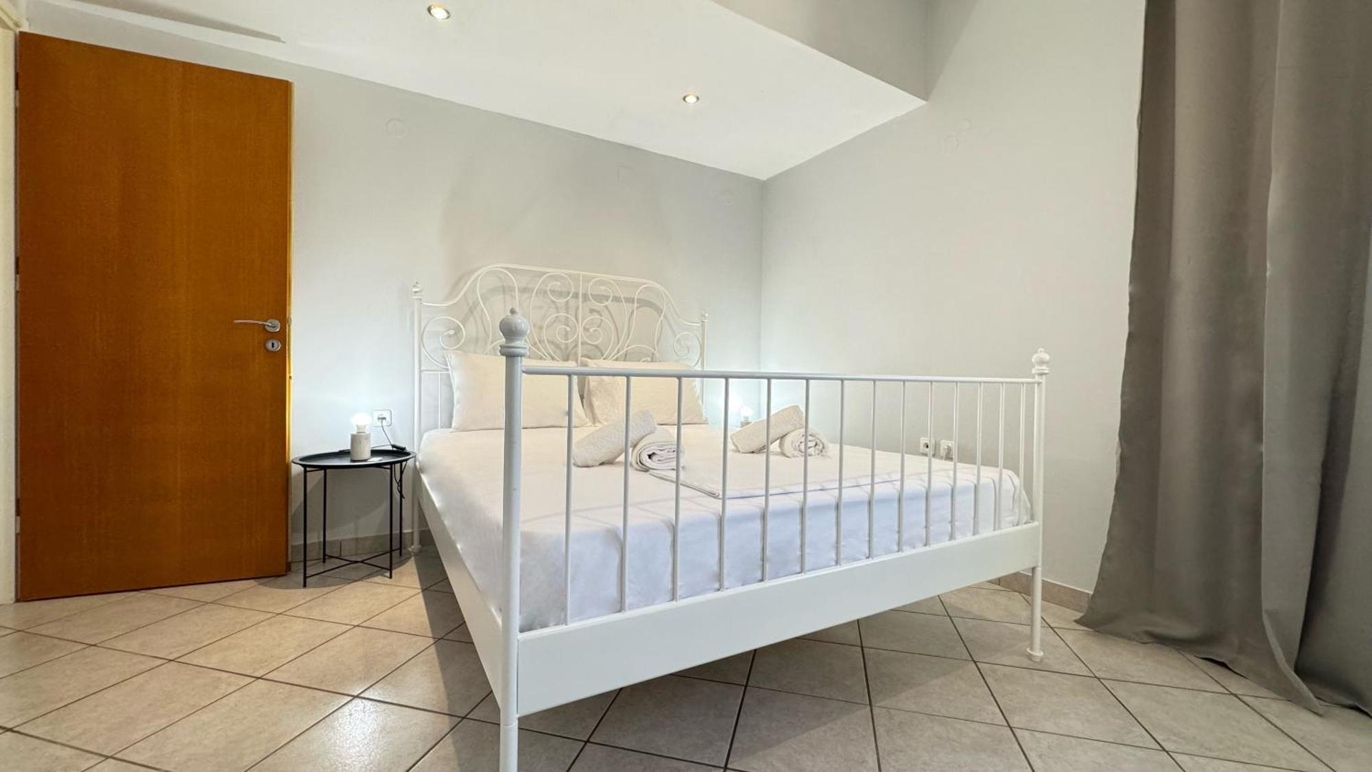 Sunny Apartment For Couples & Friends In Centre Heraklion  Ngoại thất bức ảnh